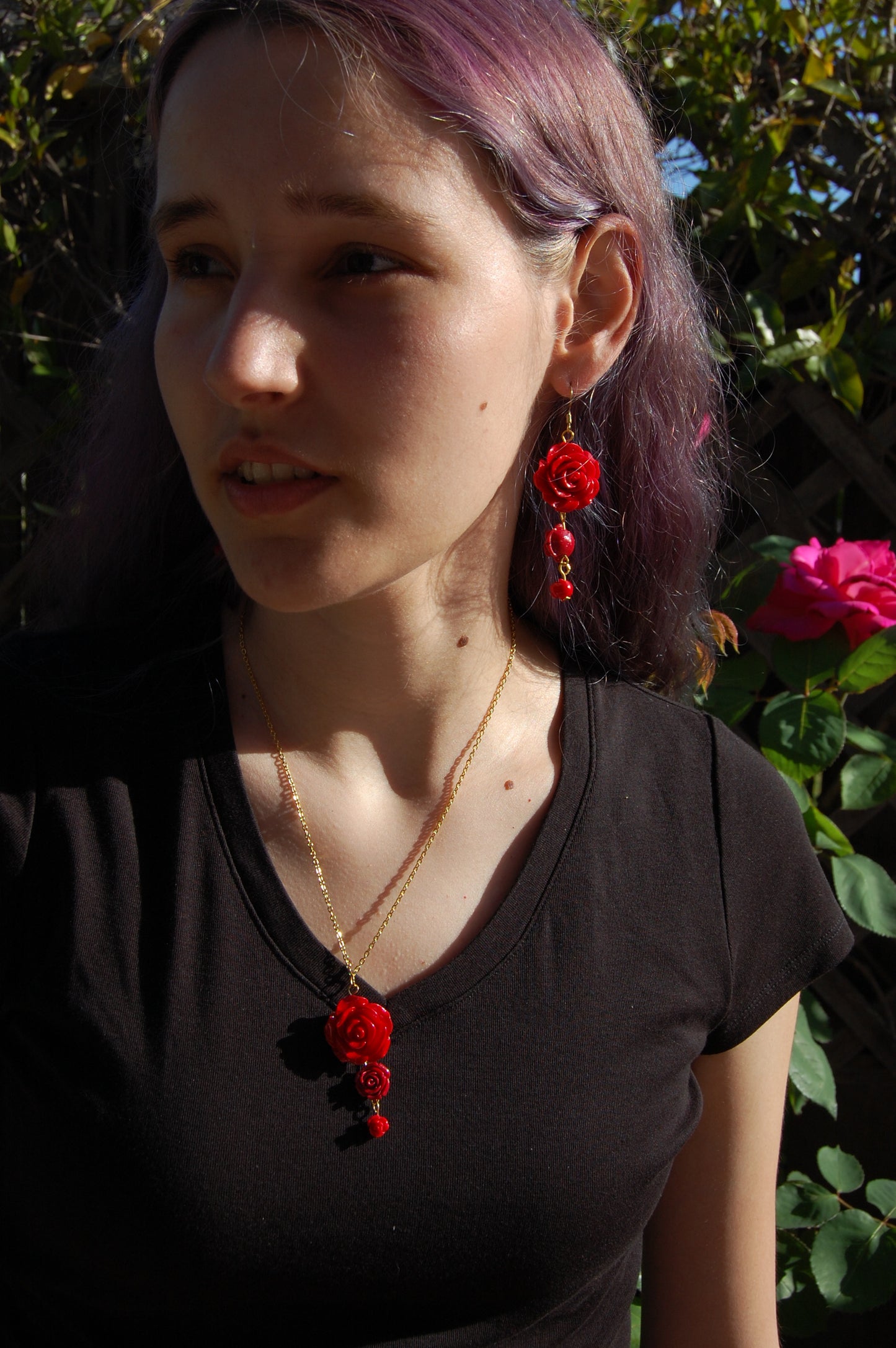 Triple Red Rose Necklace